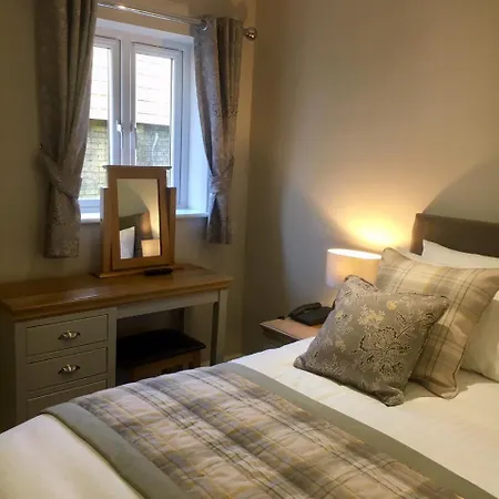 De Courceys Manor Suites & Cottages Cardiff Buitenkant foto
