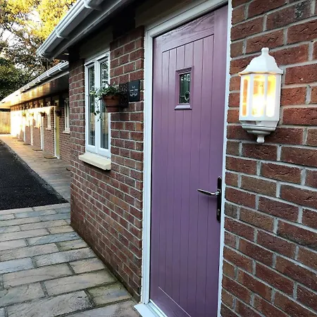 De Courceys Manor Suites & Cottages Cardiff Buitenkant foto