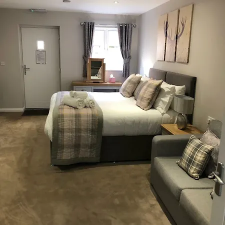 De Courceys Manor Suites & Cottages Cardiff Buitenkant foto